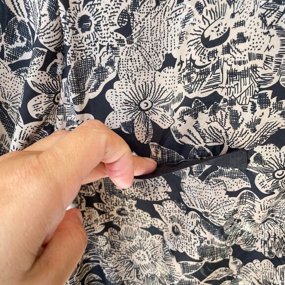 Andrea Gayle VTG Women's Button Up Cardigan Blouse Long Sleeve Cream Black Sz 10 - Picture 4 of 8